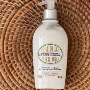L’OCCITANE Milk Veil 8oz